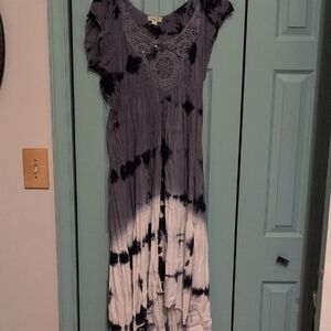 ONE WORLD Black and White Maxi Dress